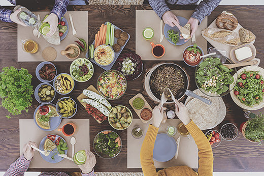 Was essen und trinken gegen Gliederschmerzen?