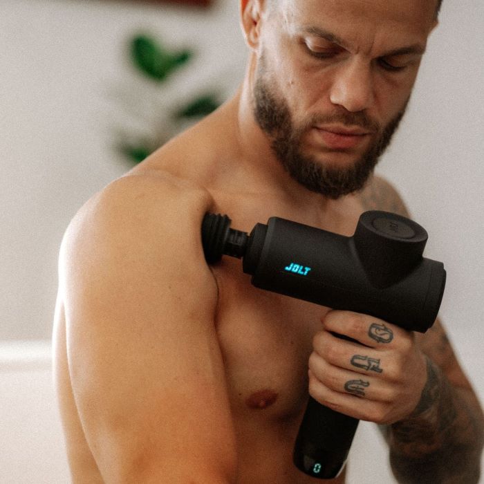 jolt_bolt_massage_pistolet 700.jpg__PID:925bab7a-cd2d-4dbd-8601-4adf847ec3c8