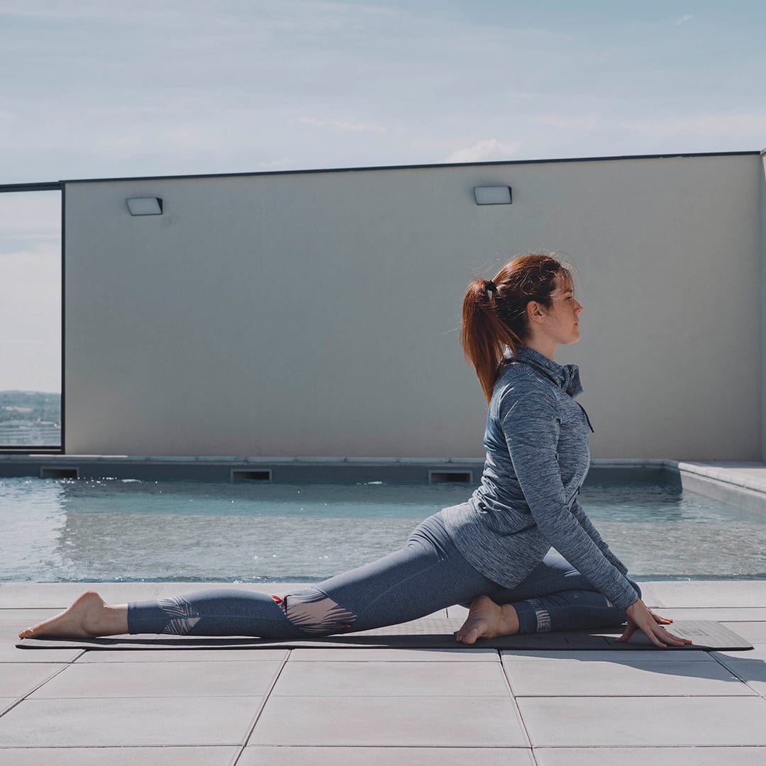 Myga Jute Yoga Mat - Tapis d'exercice antidérapant pour le yoga, le pilates  et le fitness - Tapis polyvalent avec sangle de transport pour voyage -  Aqua